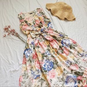 [SOLD] Vintage Floral Sleeveless Princess Dress